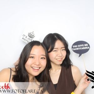 Meet your Posher, April